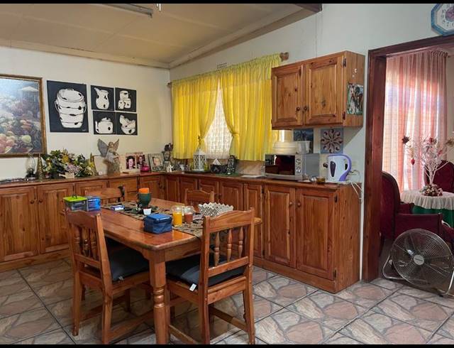 3 BEDROOM HOUSE FOR SALE IN VANDERBIJLPARK SE 1